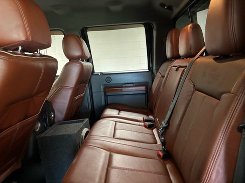 Used 2012 Ford F250 King Ranch w/ King Ranch w/Chrome Pkg image 11