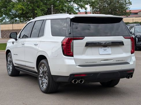Used 2024 GMC Yukon Denali Ultimate AWD/4WD image 4