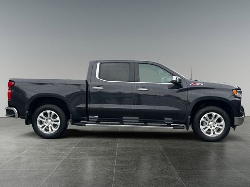 Used 2023 Chevrolet Silverado 1500 LTZ image 8
