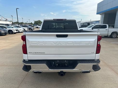 Used 2022 Chevrolet Silverado 1500 LT AWD/4WD image 32
