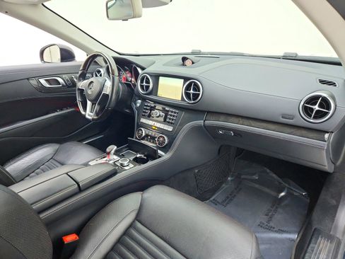 Certified 2016 Mercedes-Benz SL 550 image 27