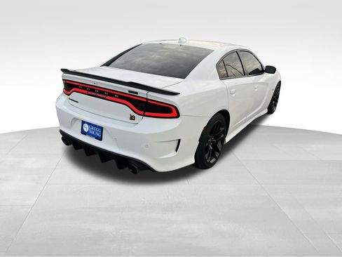 Used 2020 Dodge Charger Scat Pack image 7