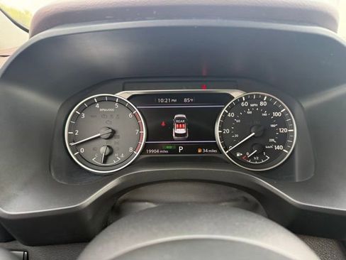 Certified 2023 Nissan Rogue SV image 13