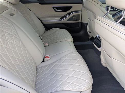 Certified 2021 Mercedes-Benz S 580 4MATIC Sedan image 19