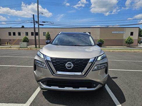 Used 2021 Nissan Rogue Platinum AWD/4WD image 4