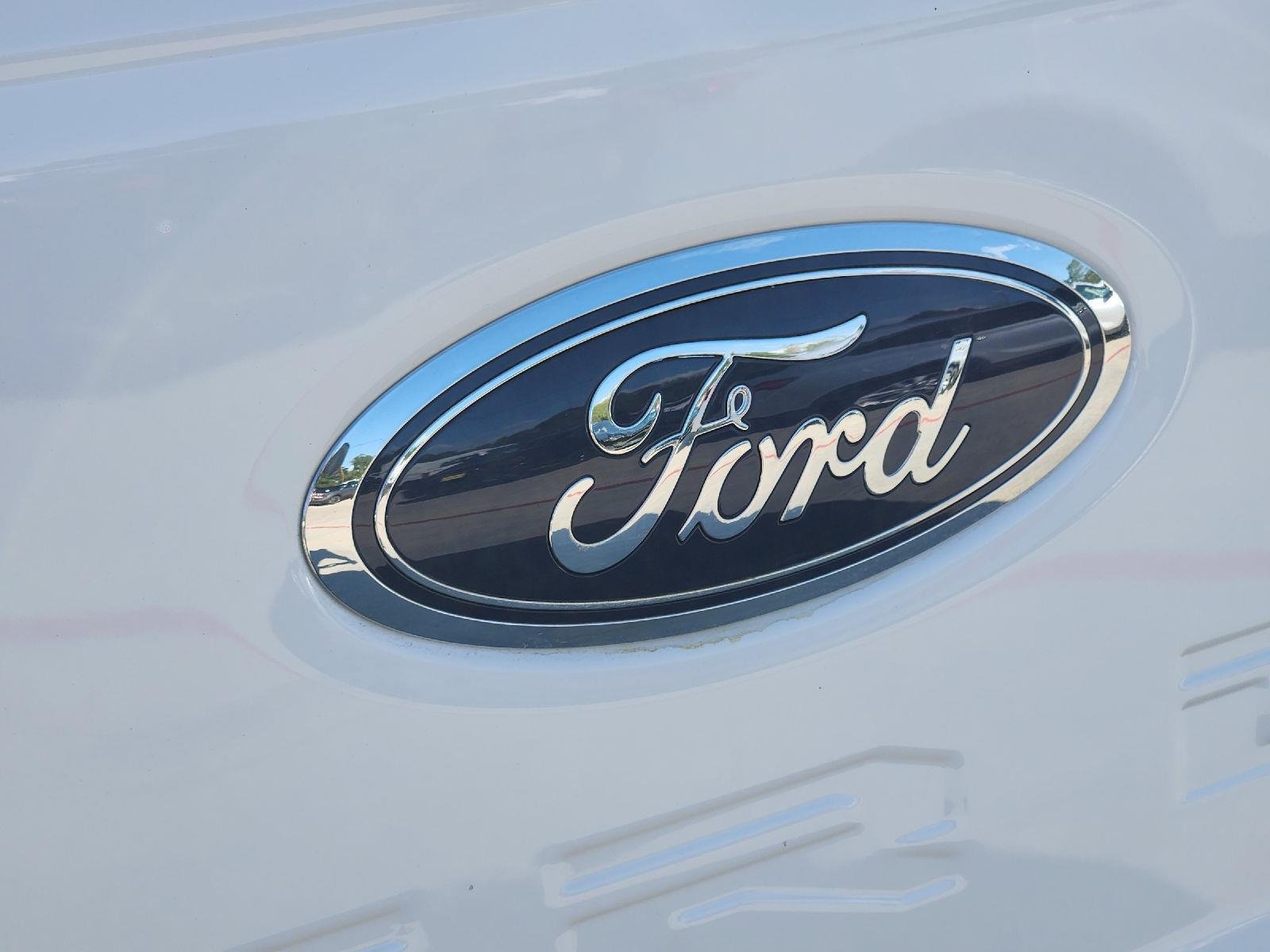 Used 2025 Ford F450 Lariat w/ Lariat Ultimate Package AWD/4WD image 12