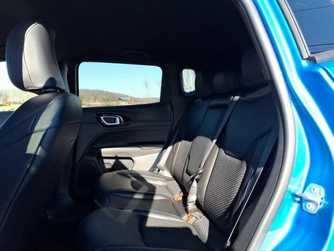 New 2026 Jeep Compass Latitude image 9