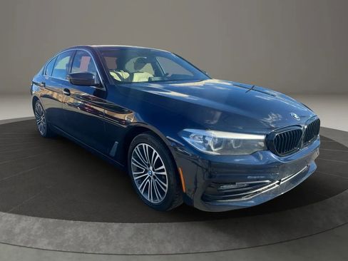Used 2017 BMW 530i 530i Sedan 4D w/ Premium Package image 3