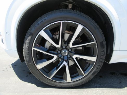 Used 2019 Volvo XC90 T6 Inscription w/ Advanced Package AWD/4WD image 17