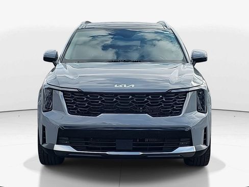 Used 2024 Kia Sorento EX w/ Panoramic Sunroof Package image 11
