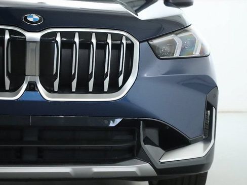 Used 2025 BMW X1 xDrive28i AWD/4WD image 9