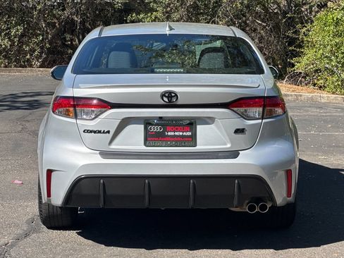 Used 2023 Toyota Corolla SE w/ Carpet Mat Package (TMS) FWD image 6