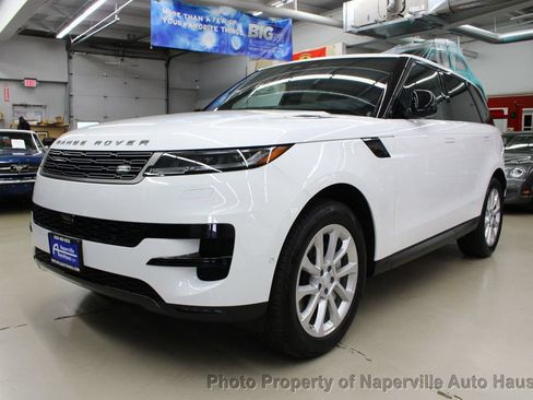 Used 2025 Land Rover Range Rover Sport SE AWD/4WD image 60