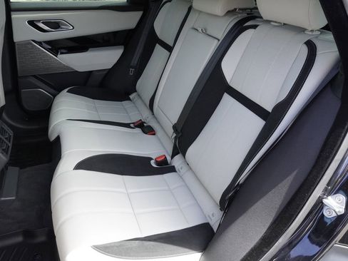 Used 2023 Land Rover Range Rover Velar R-Dynamic S AWD/4WD image 30
