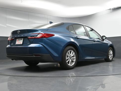 Certified 2025 Toyota Camry LE image 27