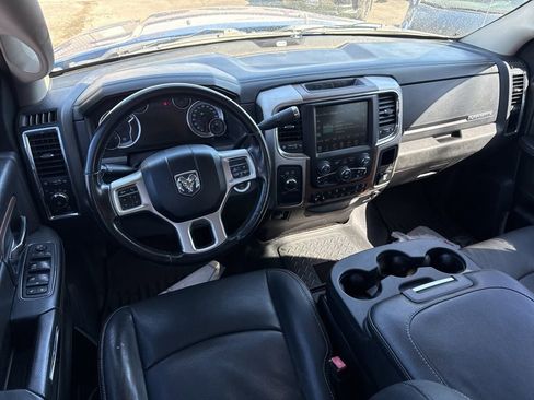 Used 2017 RAM 2500 Laramie w/ Convenience Group image 7