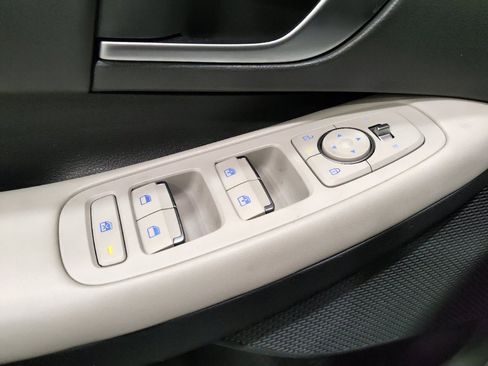 Used 2025 Hyundai Sonata SEL FWD image 27