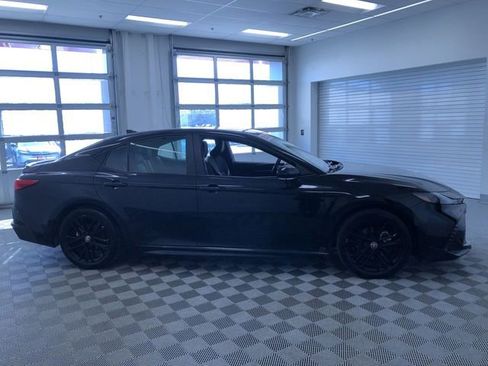 Certified 2025 Toyota Camry SE image 33