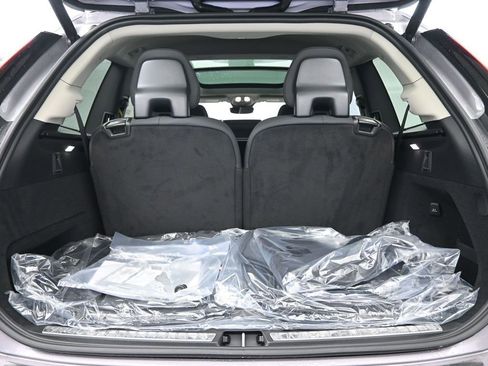New 2026 Volvo XC90 B5 Plus w/ Protection Package image 25