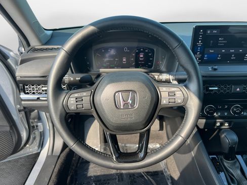 Used 2024 Honda Accord EX-L image 10