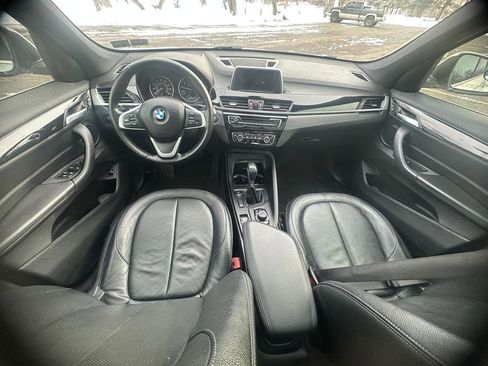 Used 2018 BMW X1 xDrive28i image 11