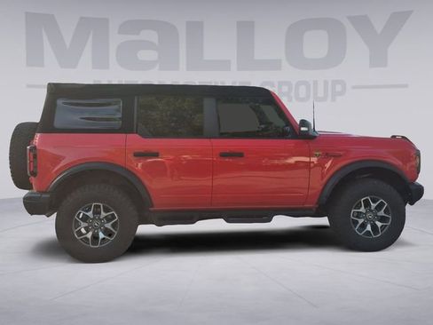 Used 2023 Ford Bronco Badlands AWD/4WD image 6