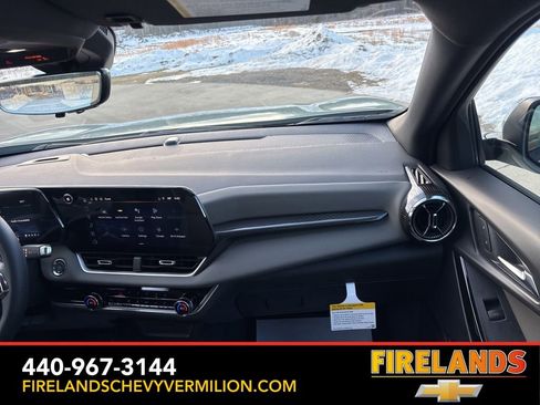 New 2026 Chevrolet Equinox LT w/ Convenience Package II image 39