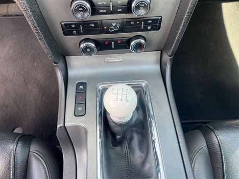 Used 2011 Ford Mustang GT Premium w/ 402A Rapid Spec Order Code image 18