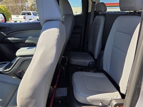 Used 2022 GMC Canyon Elevation Standard w/ Convenience Package image 5