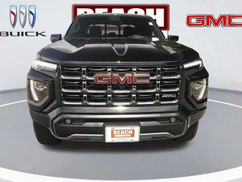 Used 2026 GMC Canyon AT4 w/ Technology Plus Package AWD/4WD image 8