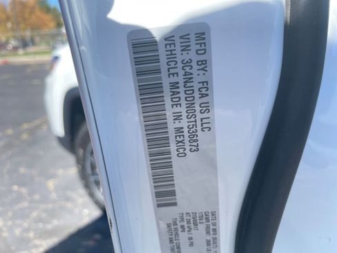 Used 2025 Jeep Compass Trailhawk image 29