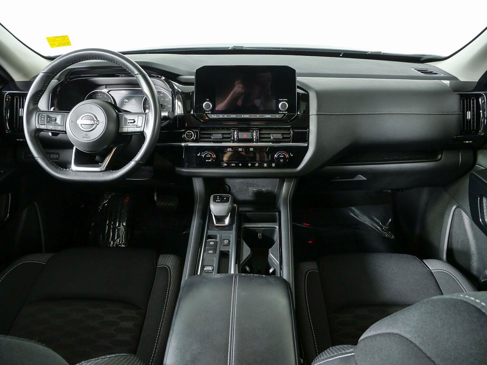 Used 2023 Nissan Pathfinder SV w/ SV Premium Package FWD image 19