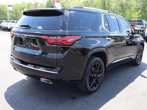 Used 2022 Chevrolet Traverse Premier AWD/4WD image 39