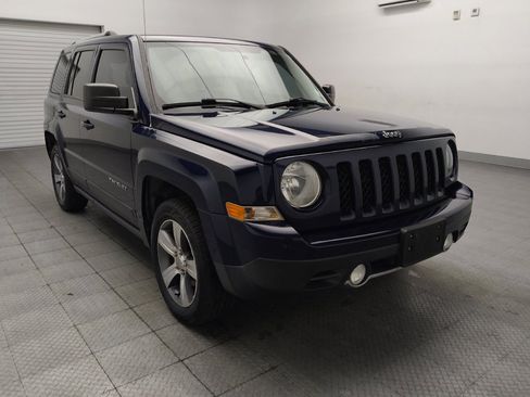 Used 2017 Jeep Patriot High Altitude FWD image 13