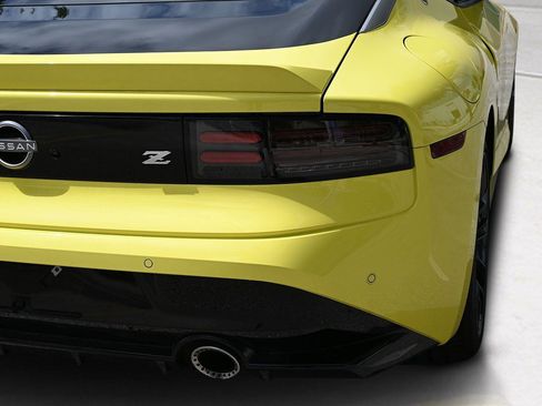 Used 2024 Nissan Z Performance image 18