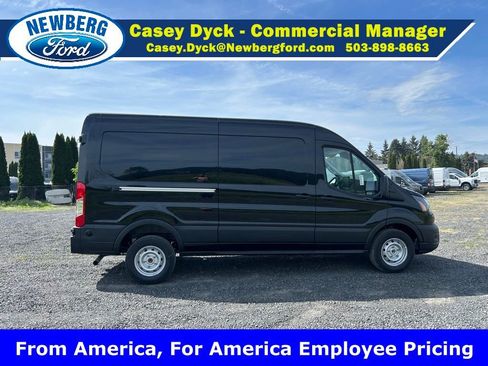 New 2026 Ford Transit 250 148 Medium Roof RWD image 5