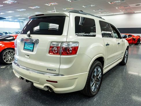 Used 2012 GMC Acadia Denali image 6