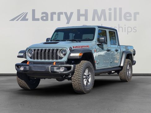 New 2025 Jeep Gladiator Mojave w/ Steel Bumper Group image 1