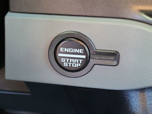 Certified 2023 Ford Bronco Black Diamond image 15