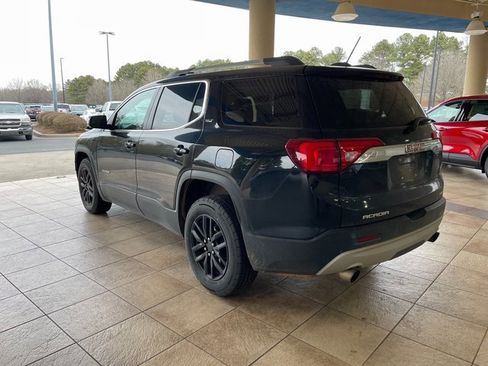 Used 2019 GMC Acadia SLT w/ LPO, Floor Liner Package image 8