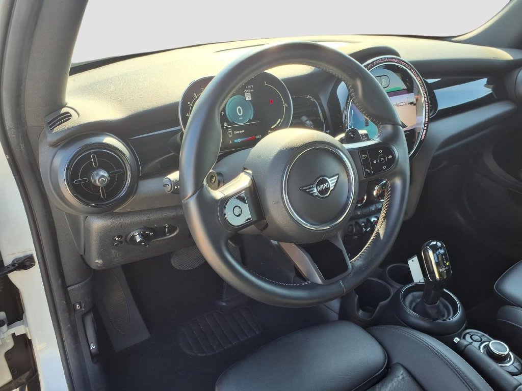 Used 2024 MINI Cooper S FWD image 9