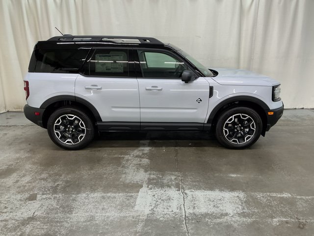 New 2026 Ford Bronco Sport Outer Banks w/ Outer Banks Tech Package+ AWD/4WD image 2