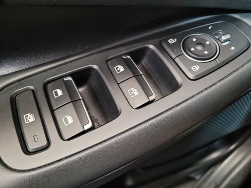 Used 2025 Hyundai Sonata SEL FWD image 27