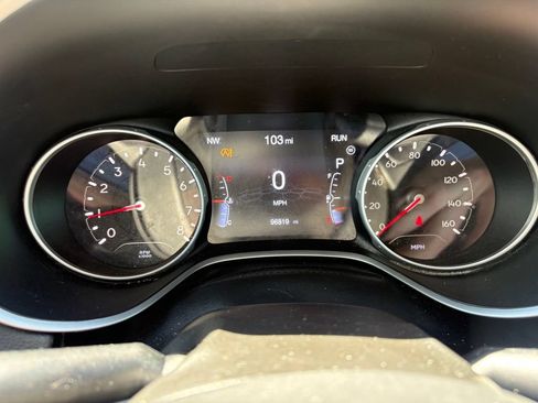Used 2019 Jeep Compass Limited AWD/4WD image 15
