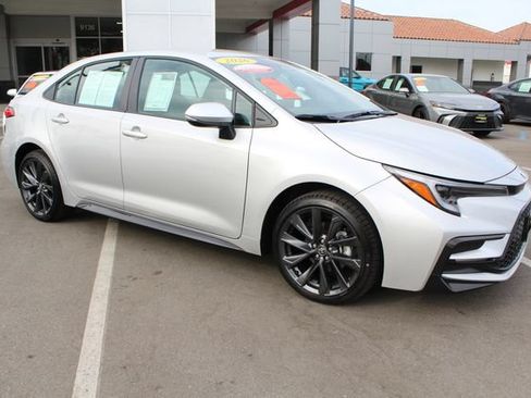 Certified 2026 Toyota Corolla SE FWD image 18