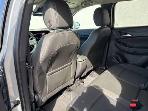 Used 2025 Buick Encore GX Preferred image 22