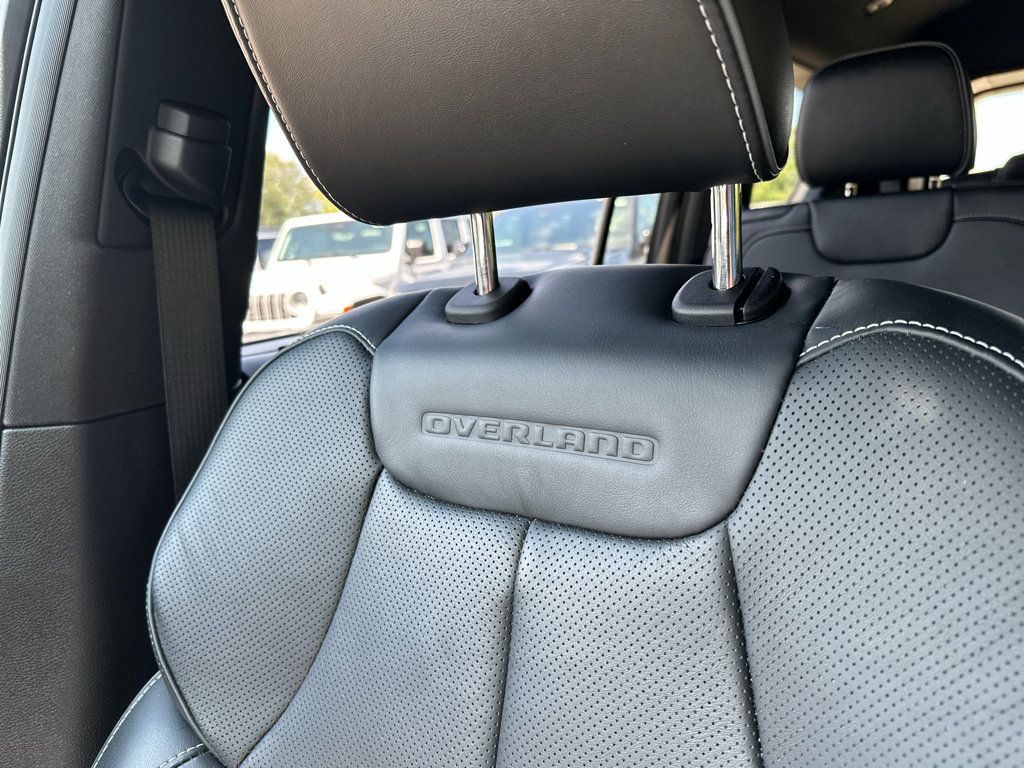 Used 2025 Jeep Grand Cherokee L Overland w/ Luxury Tech Group IV AWD/4WD image 22