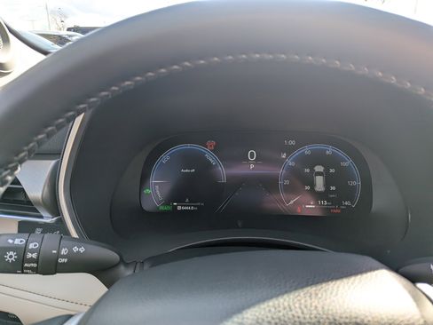 Used 2024 Toyota Highlander Limited image 17