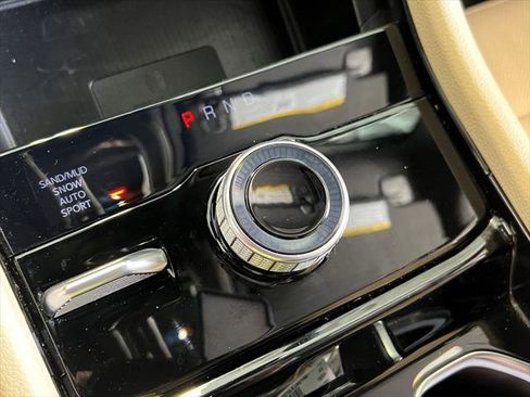 Certified 2023 Jeep Grand Cherokee L Limited w/ Luxury Tech Group II image 55