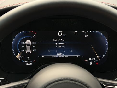 Used 2024 Maserati Grecale Trofeo AWD/4WD image 17